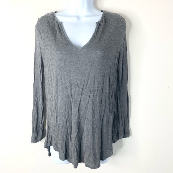 Aritzia Babaton Women's Top Blouse Charcoal Grey 3/4 Length Sleeve Size XS - Picture 16 of 16